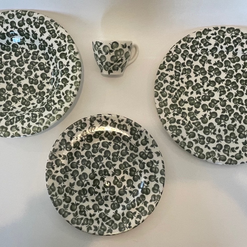 Vintage English Ironstone Tableware, Green Apple - Picture 9 of 10